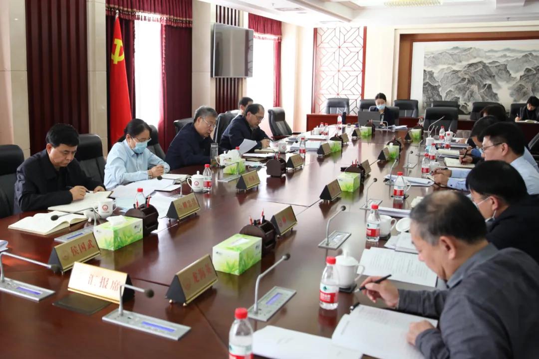 黄大仙三肖三码必中三肖眉清目秀，详细解答、精准解答解释落实
